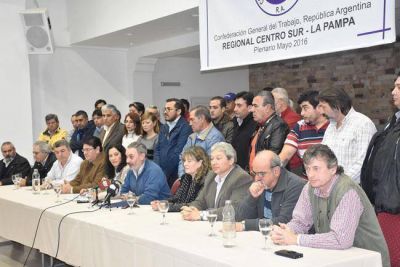 Anunciaron la normalizaci�n de la CGT pero quedaron gremios afuera