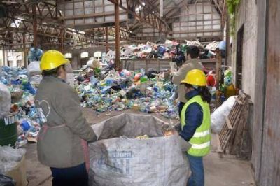 Construyen nuevas instalaciones en el Centro Integral de Residuos S�lidos Urbanos de Pehuaj�