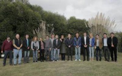 Cumbre de Intendentes del peronistas en Ca�uelas