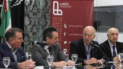 Lan�s e Italia entablan lazos comerciales y productivos