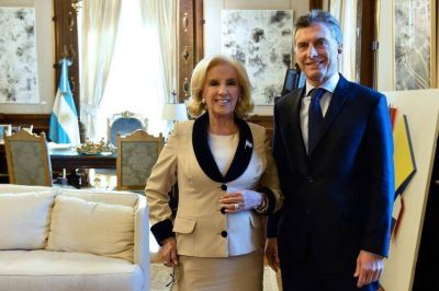 Suben los patrimonios de Macri y de Manzur