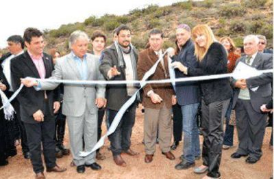 Casas y Bergman desarrollaron intensa agenda medioambiental