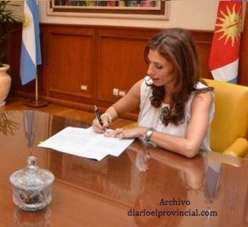 La Gobernadora pondr� en marcha importantes obras en el interior