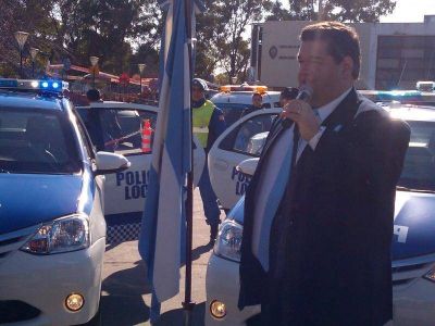 Patrulleros nuevos: �Es un inicio de la atenci�n de la provincia hacia Berisso�, destac� Nedela