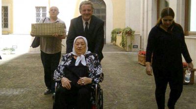 Hebe de Bonafini est� reunida con el papa Francisco en Santa Marta