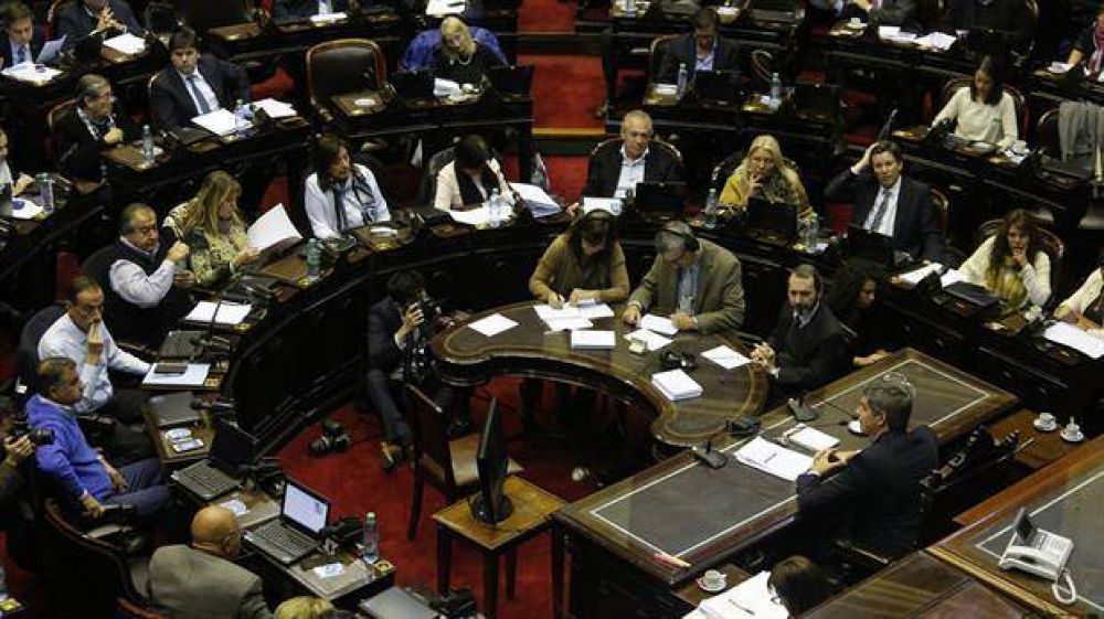 La oposicin apoya el pago a los jubilados, pero quiere discutir el financiamiento