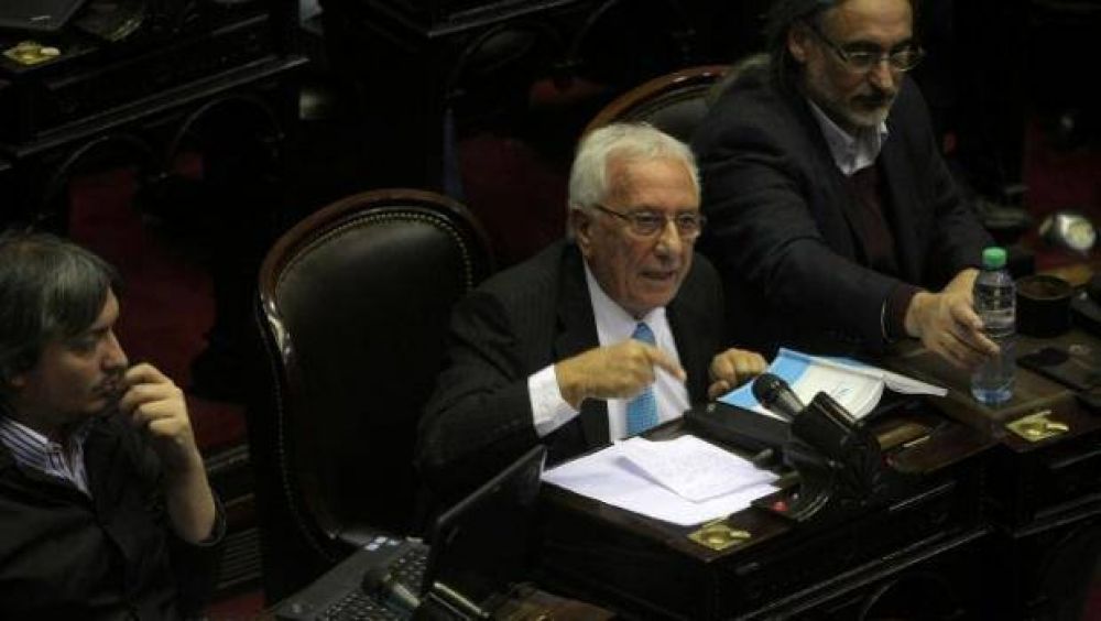 Recalde advirti� que �hay que ver todos los detalles de la ley� sobre pago a jubilados