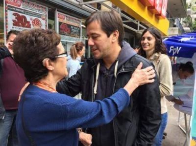 Recalde reapareci� y dispar� cr�ticas