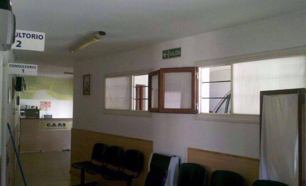 Piden jubilar a trabajadores de la salud con 50 a�os, por �agotamiento prematuro�
