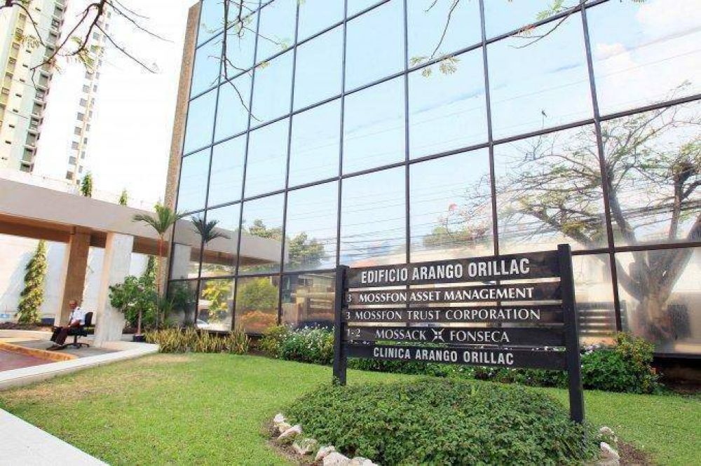 Luego del esc�ndalo de los #Panam�Papers, Monssack Fonseca cerr� tres oficinas