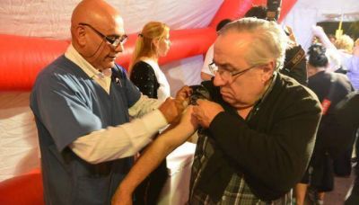 Llega a las farmacias el refuerzo antigripal
