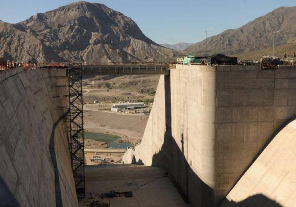 Preparan un mega acto para inaugurar el dique Punta Negra