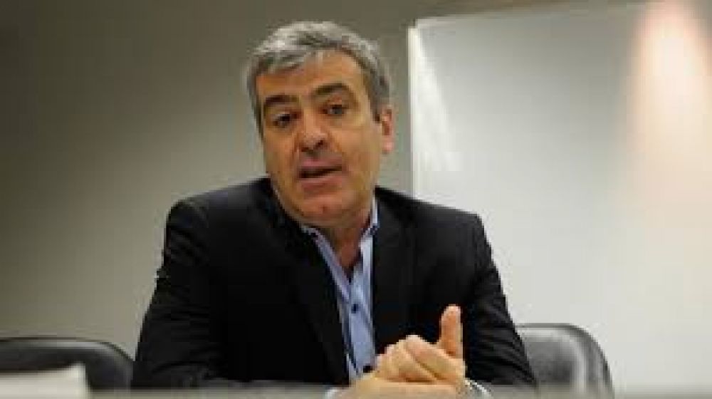 Cano le pide al gobernador que pague a jubilados transferidos