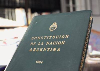 En el oficialismo se comienza a hablar de una reforma constitucional 