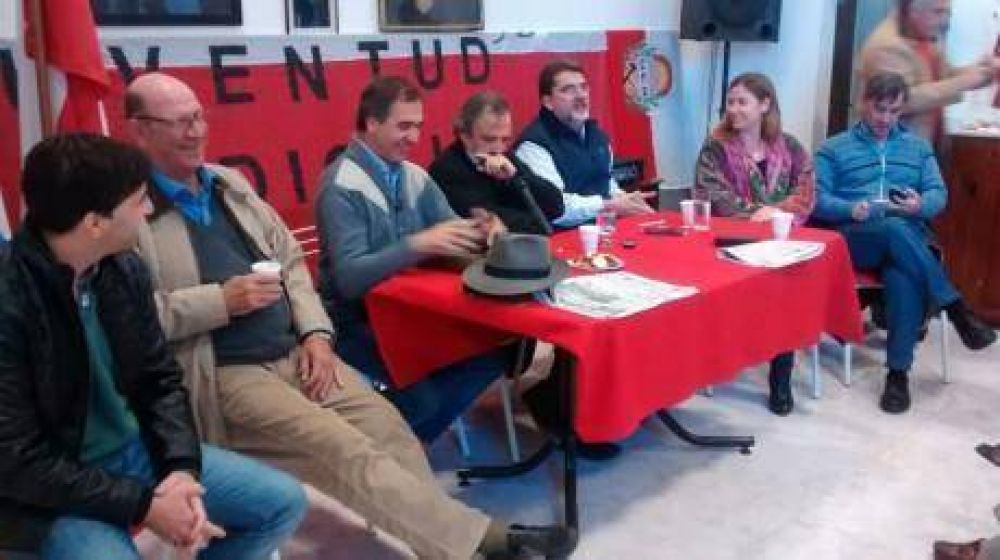 Los radicales de la 4ta seccin electoral se reunieron en 9 de Julio con Ricardo Alfonsn