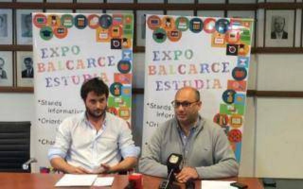 El Intendente Reino lanz la Expo Balcarce Estudia