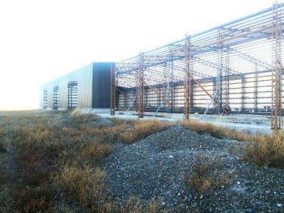 M�s propiedades de L�zaro B�ez en la provincia: un campo en R�o Grande y una casa en Ushuaia