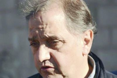 El intendente Linares acus� a YPF de 