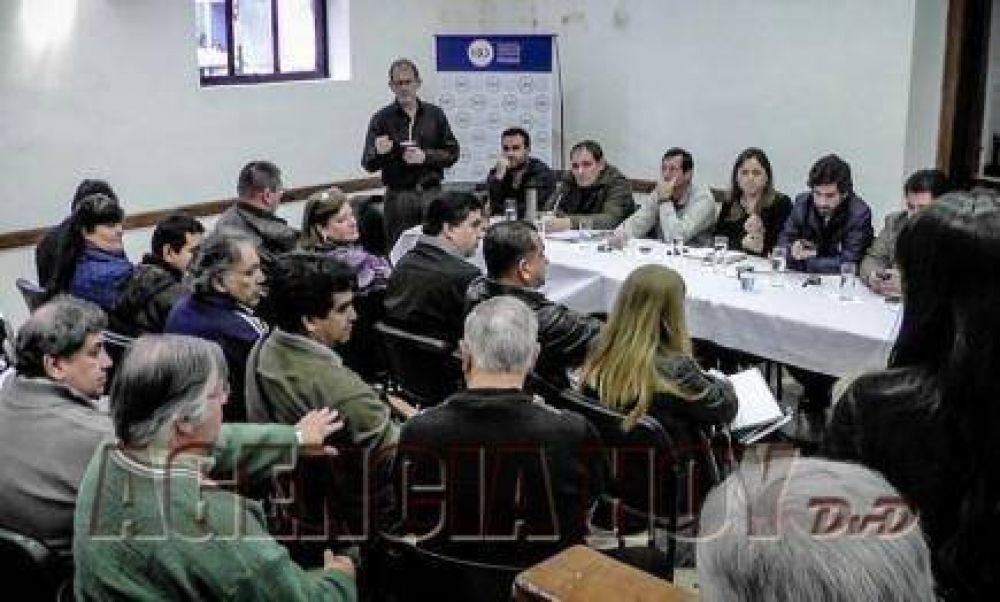 Vel�zquez sobre el boleto obrero: �Queremos aprobar una ordenanza que sea aplicable�