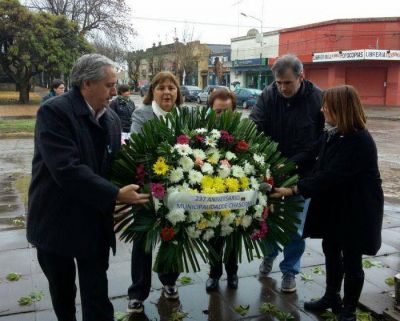 Se realiz� el acto oficial por el 237� aniversario de la fundaci�n de Chascom�s