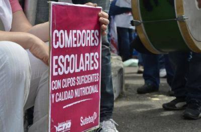 SUTEBA DENUNCIA: UN 30% M�S DE PIBES NECESITAN COMEDORES ESCOLARES