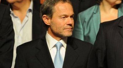 Renuncio el ministro de Justicia de Vidal y asume Gustavo Ferrari