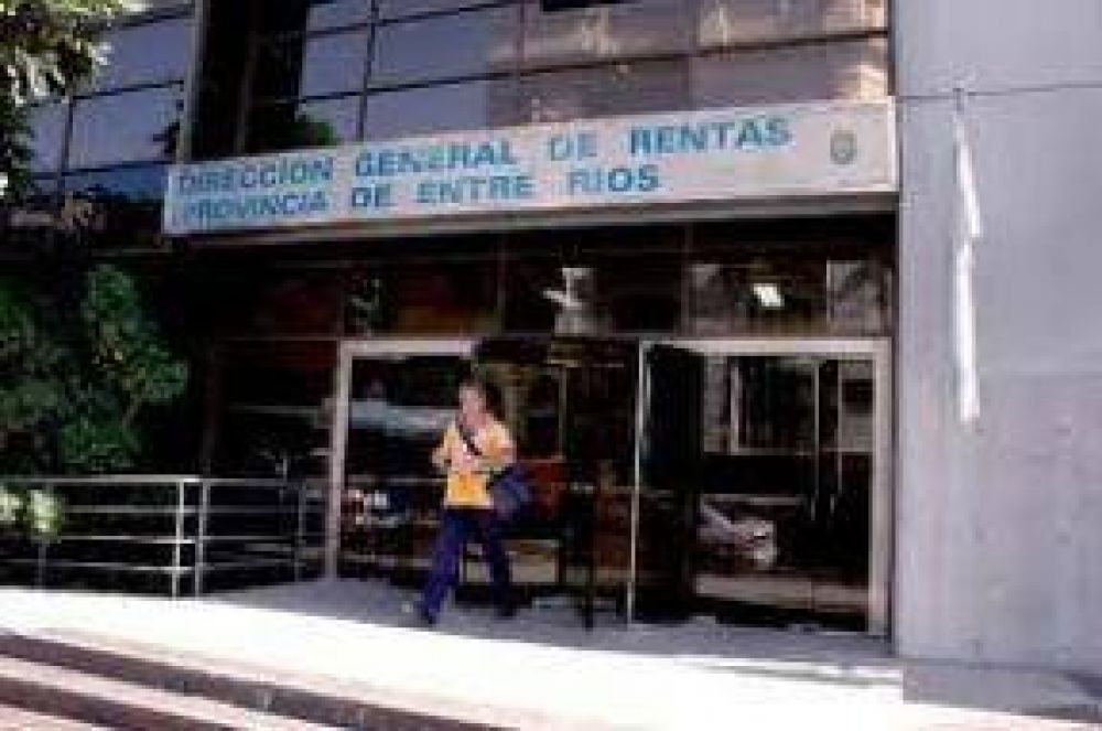 Trabajadores de ATE lograron reunirse con Granetto y sellaron un acto con compromisos sobre la ATER 