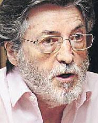 N�mero 1 de AFIP posee t�tulos en empresa acusada de evasi�n