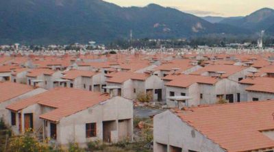 Entregar�n 200 casas en el barrio El Huaico