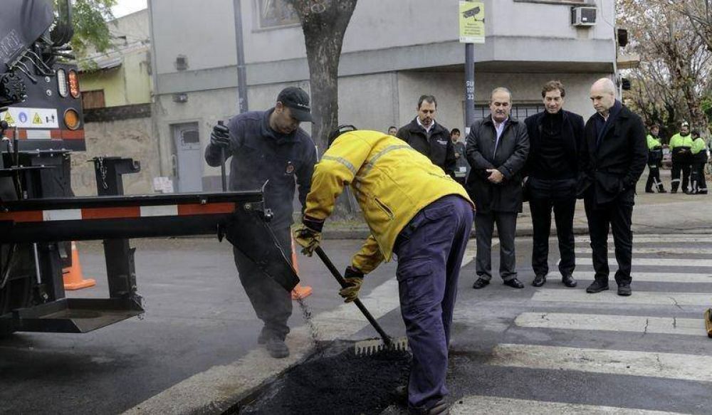 Ciudad: Cada bache ser� tapado en 15 d�as