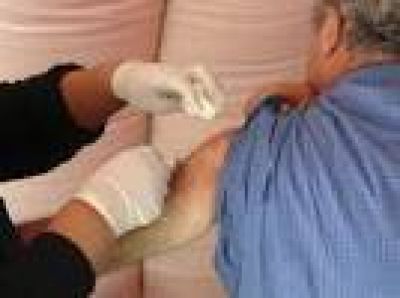 Denuncian la falta de vacunas contra la gripe ante la duplicaci�n de la demanda