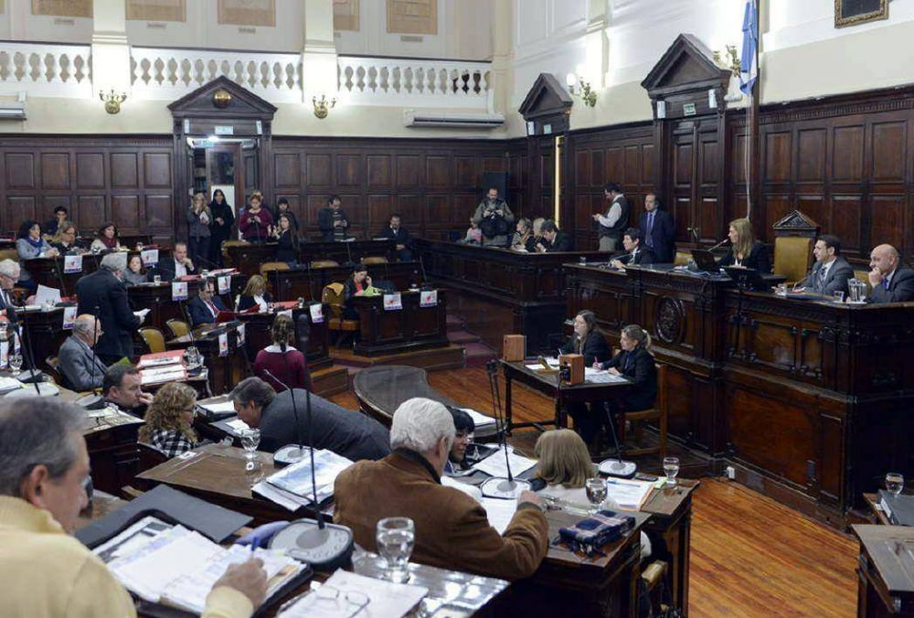 Aumento para los pol�ticos y nueva pol�mica