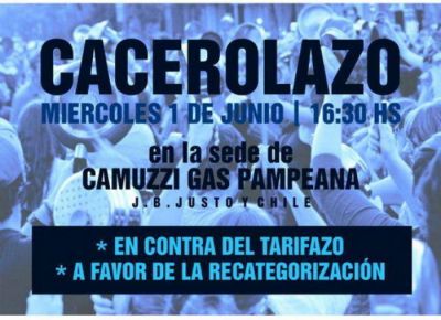 Cacelorazo en la puerta de Camuzzi contra el aumento 