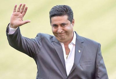 Angelici suma poder y ya no queda sector sin su influencia