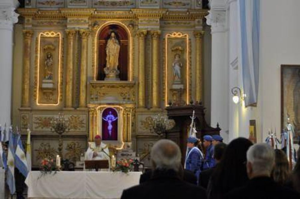 Mons. Cardelli llam a la unidad en el 164 aniversario del Acuerdo de San Nicols