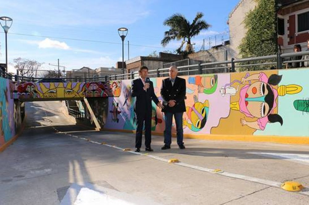 Posse inaugur� el t�nel de Beccar