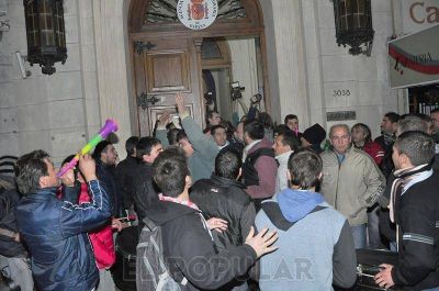 Choferes impidieron realizar la sesi�n por el Boleto Gratuito