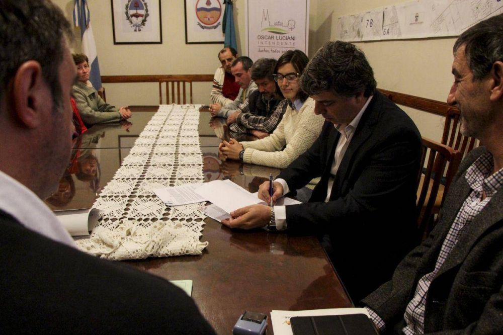 Convenio para llevar el gas natural al San Pedro