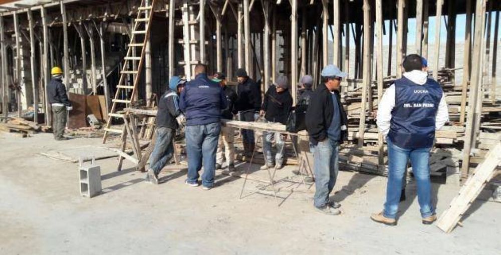 Uocra registra empleados en construccin de capitales chinos de Lucio Mansilla y 11 de Septiembre