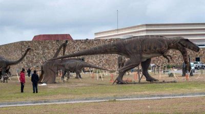 Con gran expectativa, Tecn�polis abre sus puertas en Salta