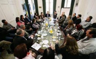 Cascallares dijo que Bolettieri le dej� una deuda de $320 millones al Municipio de Brown