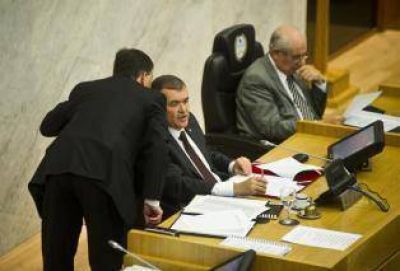 �Nadie nos va apurar�, avis� Jaldo sobre la reforma electoral