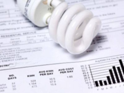 La Defensor�a pidi� que se eliminen cargos adicionales en las factura de luz