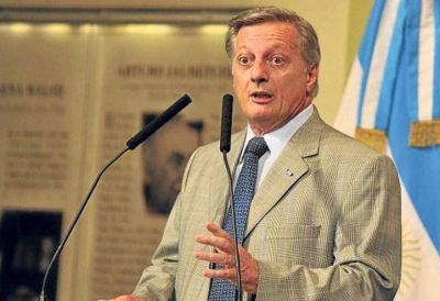 El Gobierno pone tope a las subas en el gas: hasta 400% en familias y 500% en Pymes