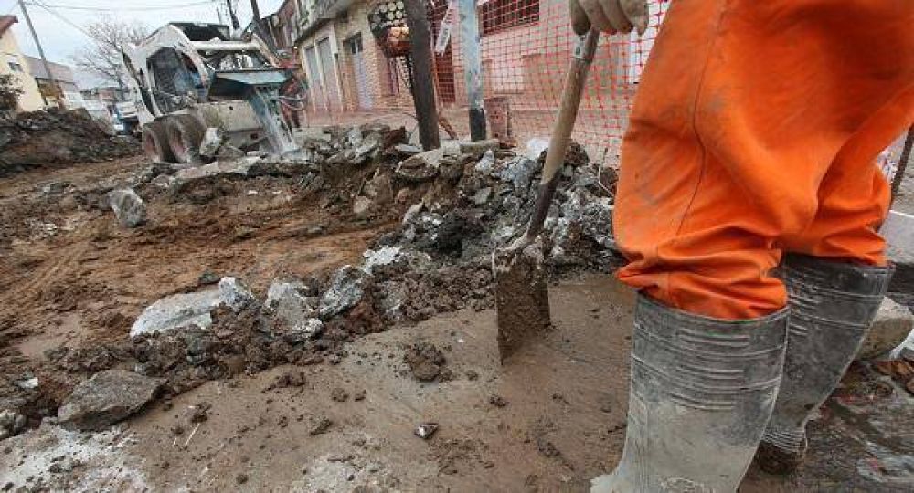 El Municipio realiza nuevas obras de repavimentaci�n en Villa Ballester