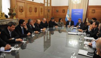Luc�a se reuni� con Aranguren y Frigerio para rever el tarifazo del gas