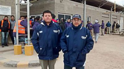 URGARA realiza el segundo d�a de paro en la empresa Viluco por despidos