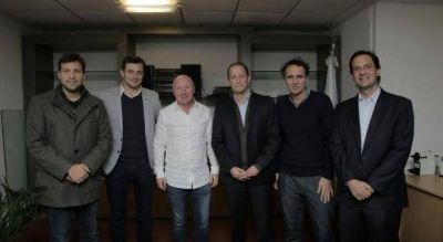 �Mac Allister es un defensor aguerrido pero Aranguren no conoce las reglas del potrero�