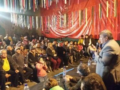 El massismo suma peronismo en el Conurbano