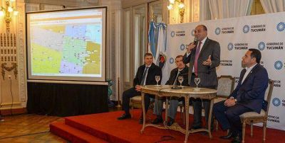 El Gobierno y la UTA presentaron oficialmente el sistema de bot�n antip�nico